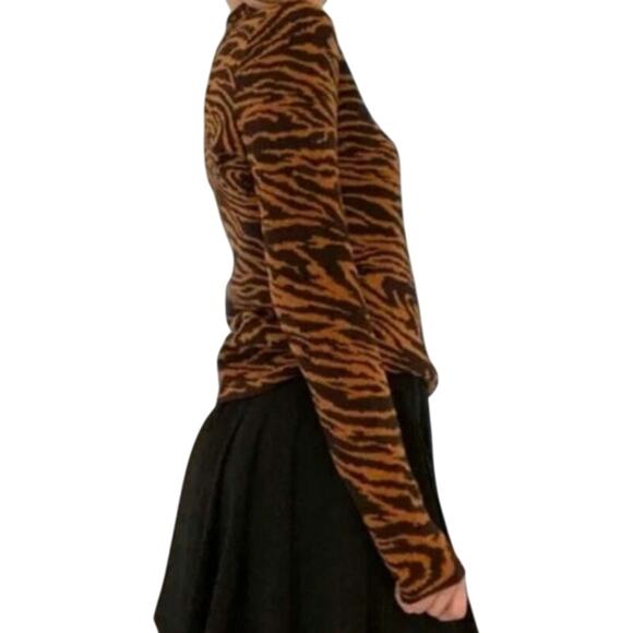 Ann Taylor Tiger Print Jacquard Mockneck Sweater in Chocolate Noir Sz S Soft NWT - Picture 2 of 9